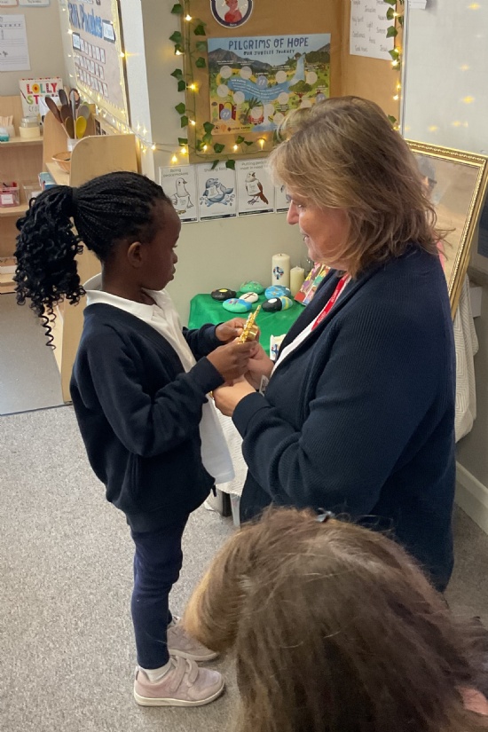 Sacred Relic of Saint Carlo Acutis Inspires Pupils at St Peter’s School